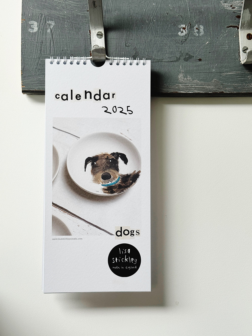 2025 Calendar - DOGS