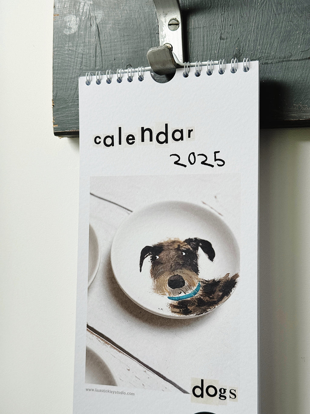 2025 Calendar - DOGS